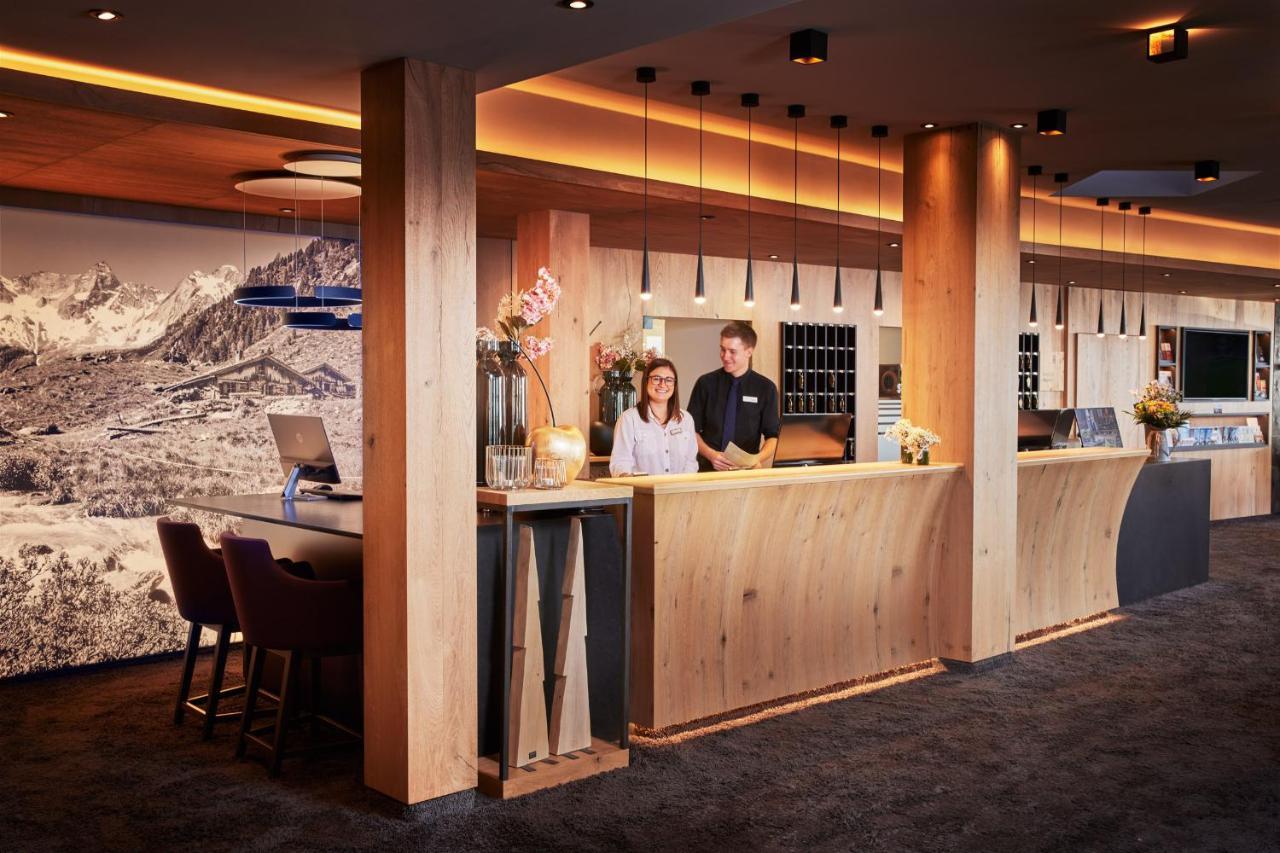 Alpinresort Stubaierhof ****S フルプメス エクステリア 写真