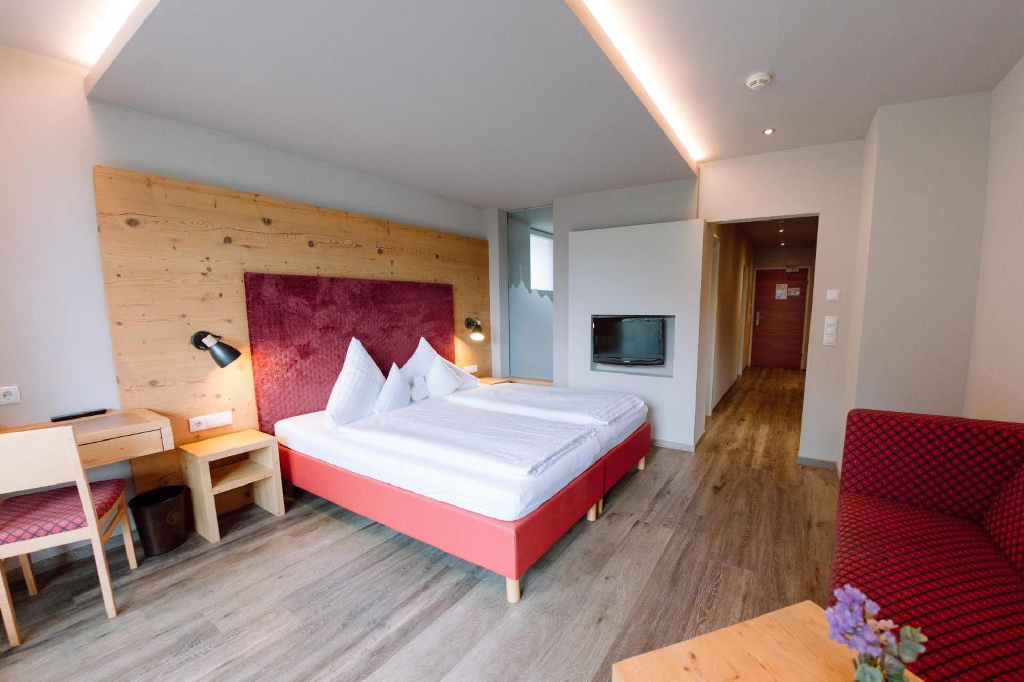 Alpinresort Stubaierhof ****S フルプメス エクステリア 写真
