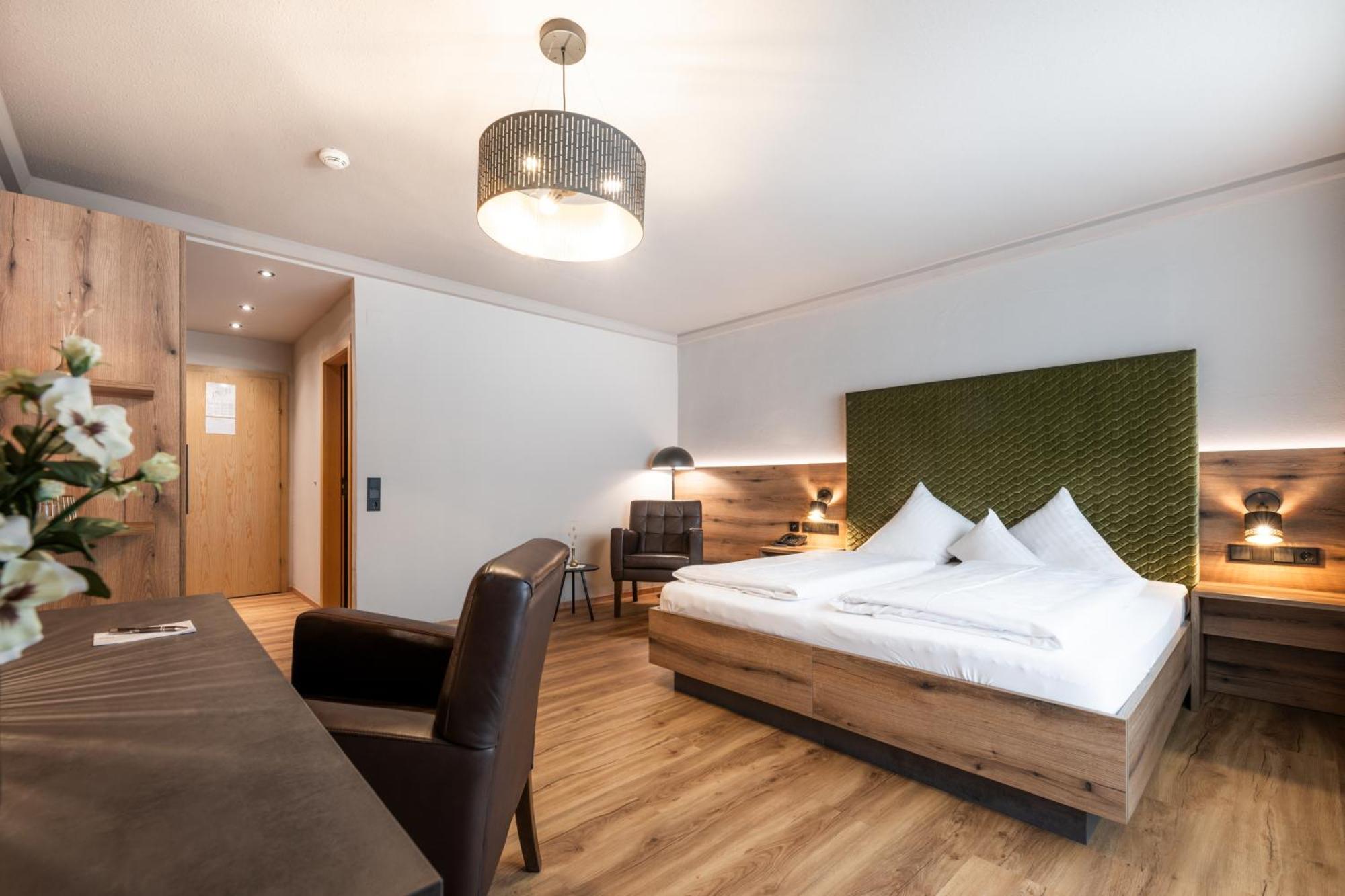 Alpinresort Stubaierhof ****S フルプメス エクステリア 写真